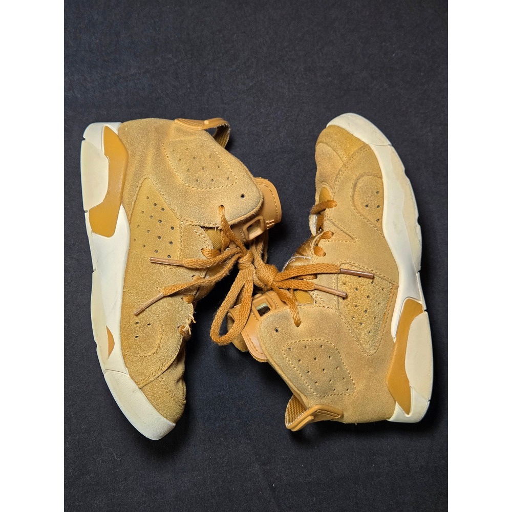 Air Jordan 6 Retro TD Wheat Tan Suede Basketball Sneakers Kids Size 12.5C